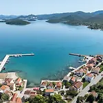 Family Friendly Seaside Drace, Peljesac - 4529 * Janjina