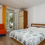 Family Friendly Seaside Drace, Peljesac - 4529 Apartman