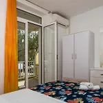 Family Friendly Seaside Drace, Peljesac - 4529 Apartment *