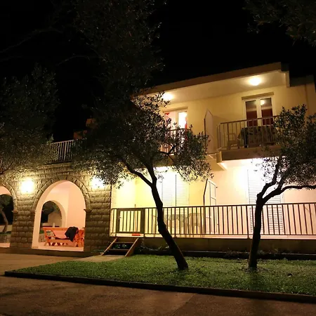 Family Friendly Seaside Drace, Peljesac - 4529 Apartment