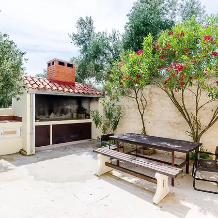 Family Friendly Seaside Drace, Peljesac - 4529 Apartment Drače