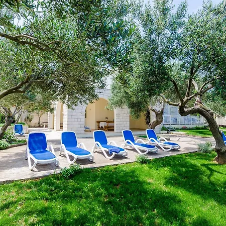 Family Friendly Seaside Drace, Peljesac - 4529 Apartment