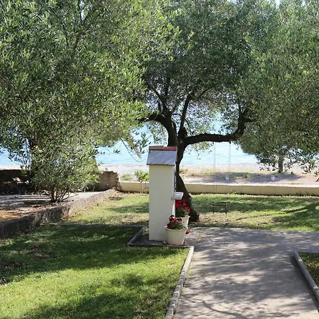 Family Friendly Seaside Drace, Peljesac - 4529 * Janjina