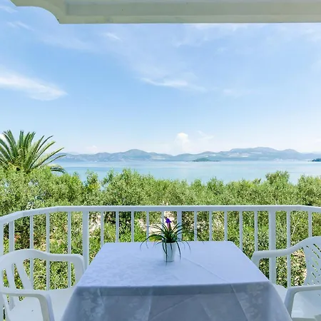 Family Friendly Seaside Drace, Peljesac - 4529 *