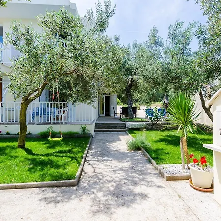 Family Friendly Seaside Drace, Peljesac - 4529 * Janjina