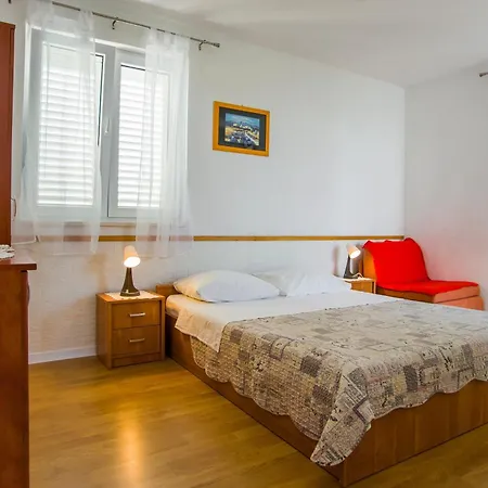 Family Friendly Seaside Drace, Peljesac - 4529 *