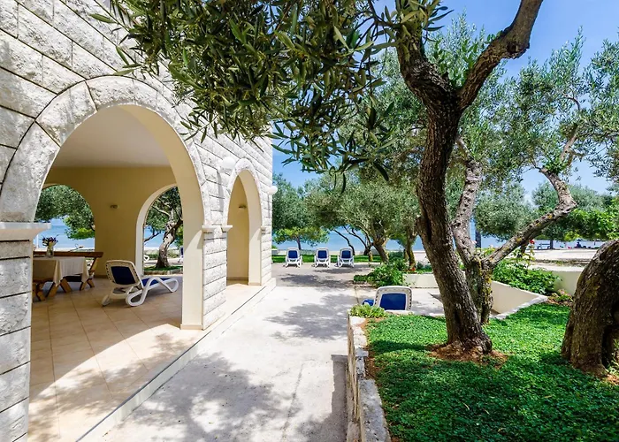 Family Friendly Seaside Drace, Peljesac - 4529 Janjina