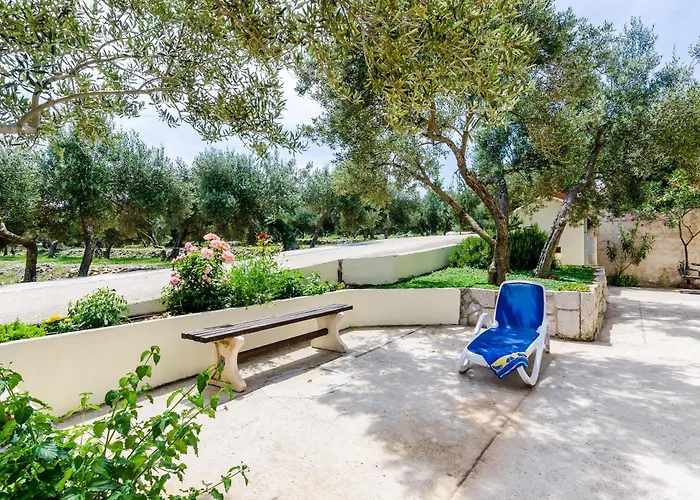 Family Friendly Seaside Drace, Peljesac - 4529 شقة Janjina