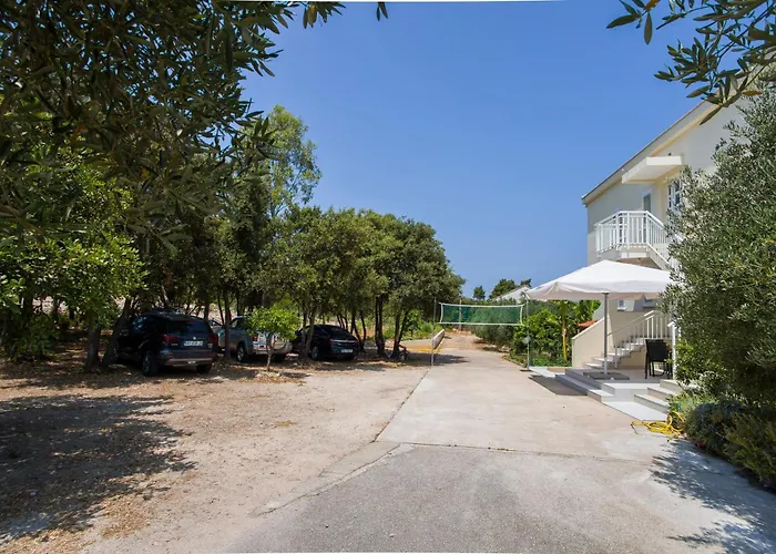 Family Friendly Seaside Drace, Peljesac - 4529 شقة *