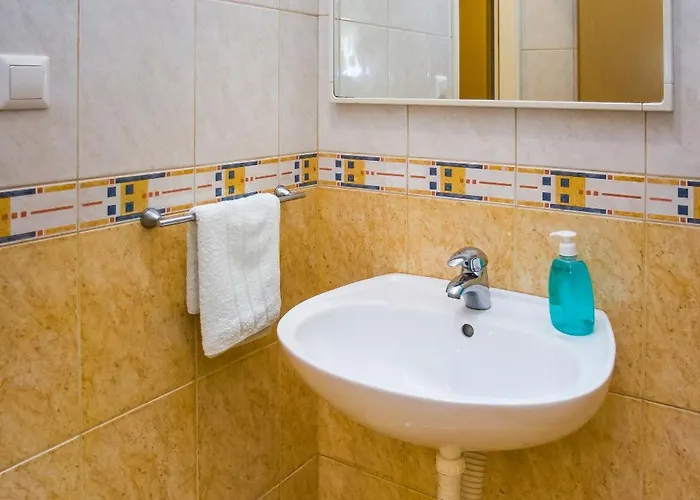 Family Friendly Seaside Drace, Peljesac - 4529 Appartamento